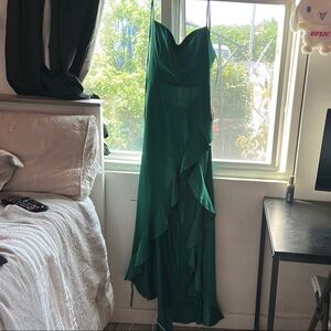 Elegant Green Evening Gown
